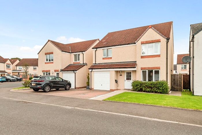 4 Bedroom Detached Villa For Sale In Rose Hip Crescent, Larbert, Falkirk, FK5