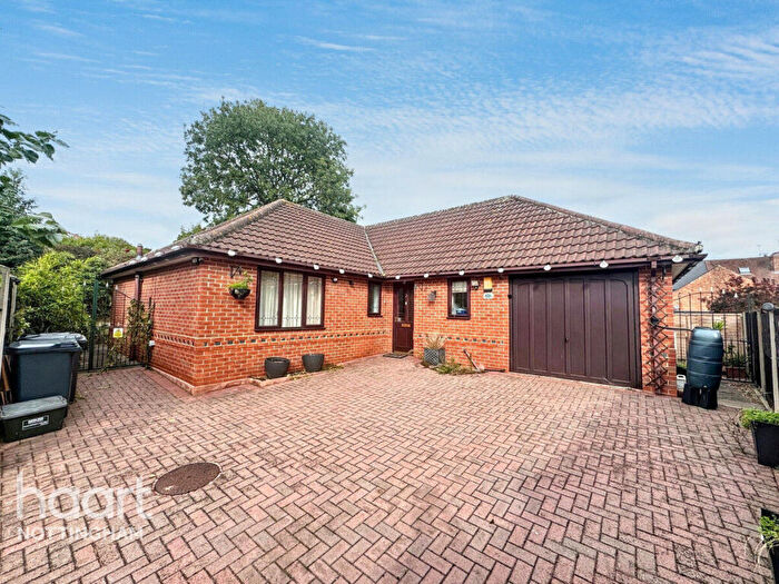 3 Bedroom Detached Bungalow For Sale In Redland Grove, Carlton, NG4