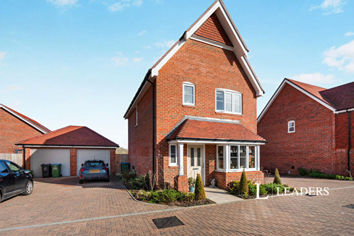 3 Bedroom Detached House To Rent In Holly Lane, Newick, Lewes, BN8