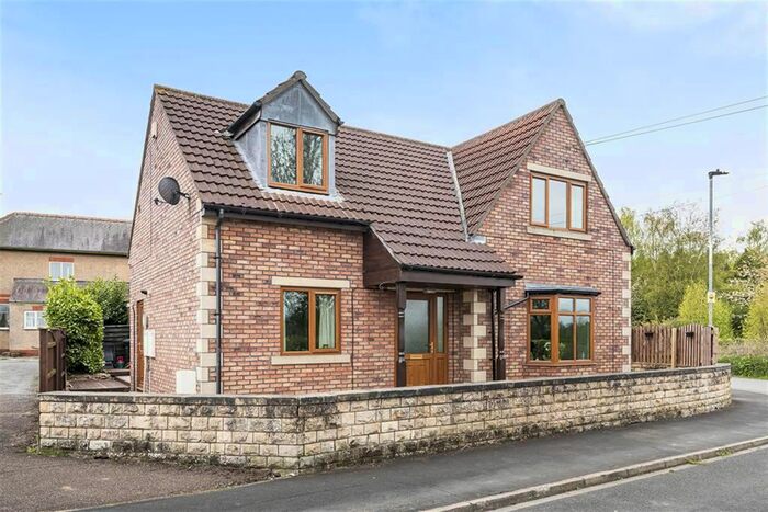 4 Bedroom Detached House For Sale In Ingthorpe Way, Monk Fryston, Leeds, LS25