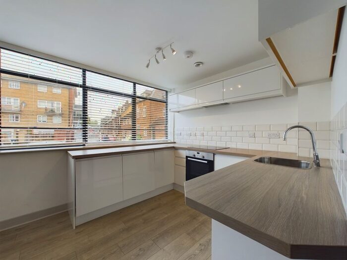 1 Bedroom Flat To Rent In Three Cocks Lane, Gloucester, GL1