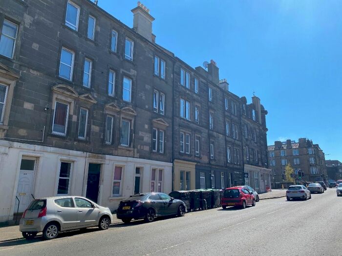 2 Bedroom Flat To Rent In Easter Road, Leith, Edinburgh, EH7