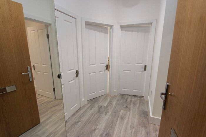 2 Bedroom Flat To Rent In Langham Road, London, N15