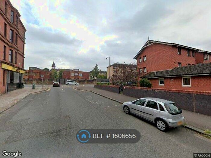 2 Bedroom Flat To Rent In Hathaway Lane, Glasgow, G20