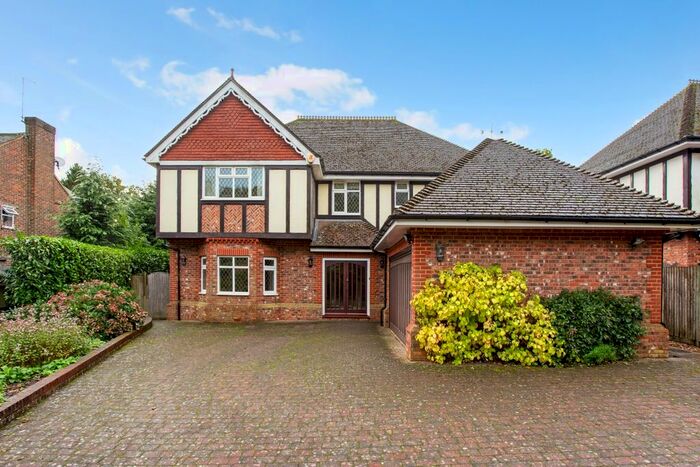 6 Bedroom Detached House To Rent In Holmewood Ridge, Langton Green, Tunbridge Wells, TN3