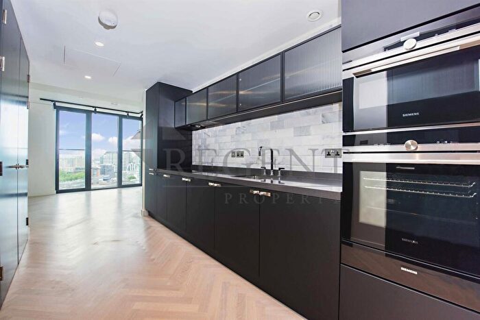 1 Bedroom Apartment To Rent In Sun Street, One Crown Place, EC2A