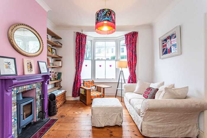 4 Bedroom Terraced House For Sale In Shaftesbury Road, Brighton, BN1