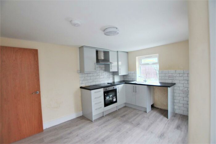 1 Bedroom Property To Rent In The Avenue, Tottenham, London, N17