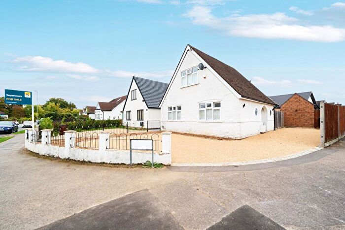 2 Bedroom Detached House For Sale In Scotland Bridge Road, New Haw, Addlestone, Surrey, KT15