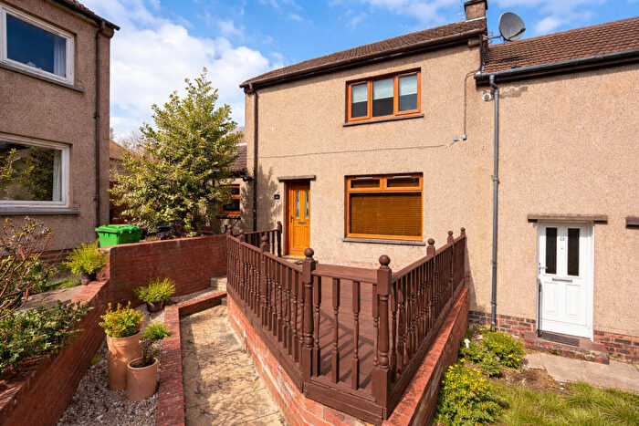 3 Bedroom End Of Terrace House For Sale In Wemysshaven Gardens, Kirkcaldy, East Wemyss, KY1
