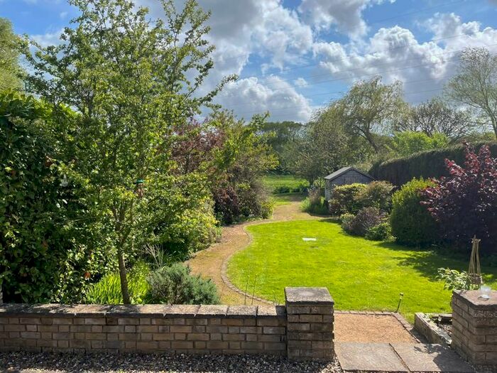 3 Bedroom Property For Sale In Stowmarket Road, Rattlesden, Bury St. Edmunds, IP30