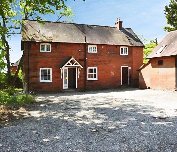 3 Bedroom Detached House To Rent In Packington Lane, Meriden, Coventry, CV7