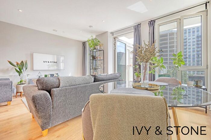 1 Bedroom Apartment For Sale In Knights Road, London, Greater London, E16