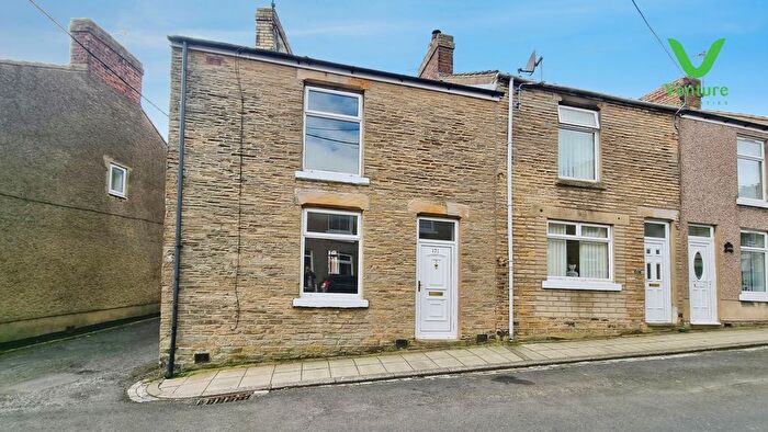 2 Bedroom End Terrace House To Rent In High Hope Street, Crook, DL15