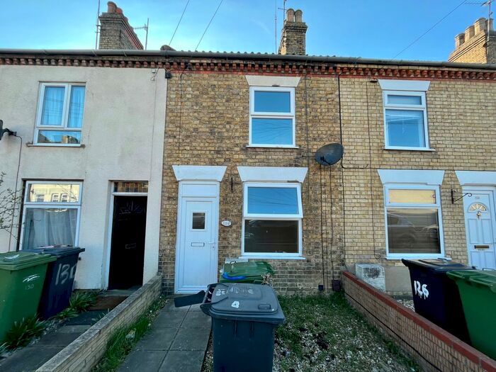3 Bedroom Terraced House To Rent In Palmerston Road, Woodston, Peterborough, PE2