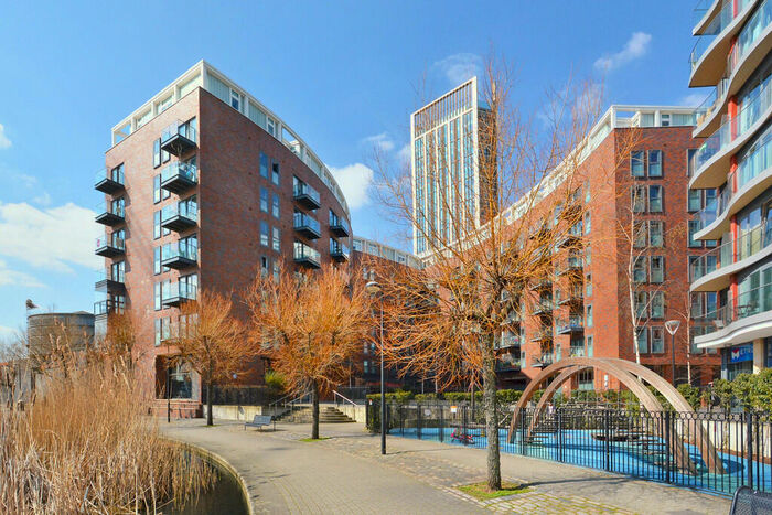 1 Bedroom Apartment To Rent In Montreal House, Surrey Quays Road, SE16