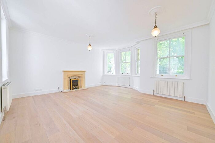 2 Bedroom Flat To Rent In Luxborough Street, Marylebone, London, W1U