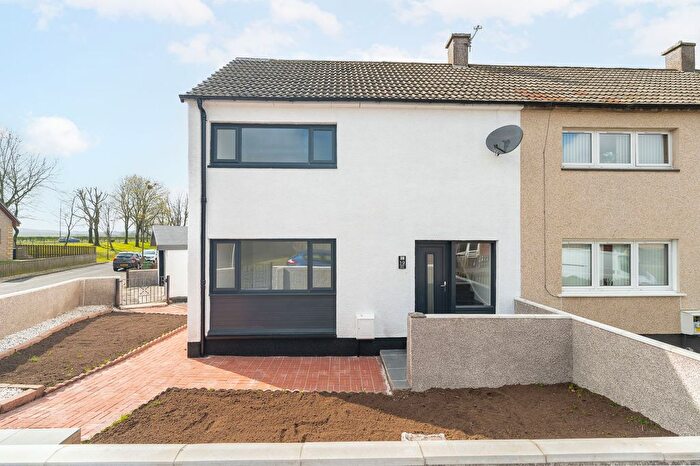 2 Bedroom End Of Terrace House For Sale In Dyke Brow, Greenrigg, ML7