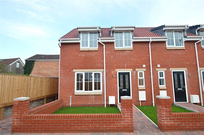 3 Bedroom End Of Terrace House To Rent In George Street, Weston-Super-Mare, North Somerset, BS23