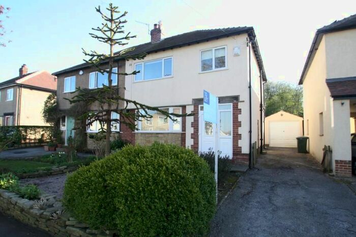 3 Bedroom Semi-Detached House To Rent In Holme Grove, Burley In Wharfedale LS29