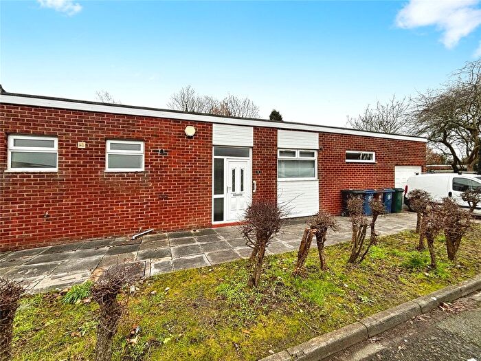 3 Bedroom Bungalow To Rent In Acregate, Skelmersdale, Lancashire, WN8