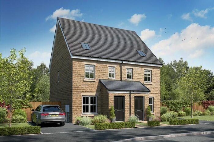 3 Bedroom Terraced House For Sale In Netherton Moor Road, Huddersfield, HD4