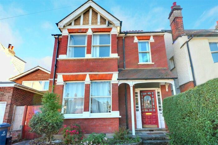 3 Bedroom Flat To Rent In Hide Road, Harrow, HA1