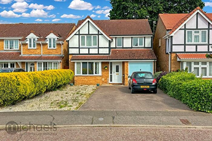 4 Bedroom Detached House To Rent In Scythe Way, Colchester, CO3