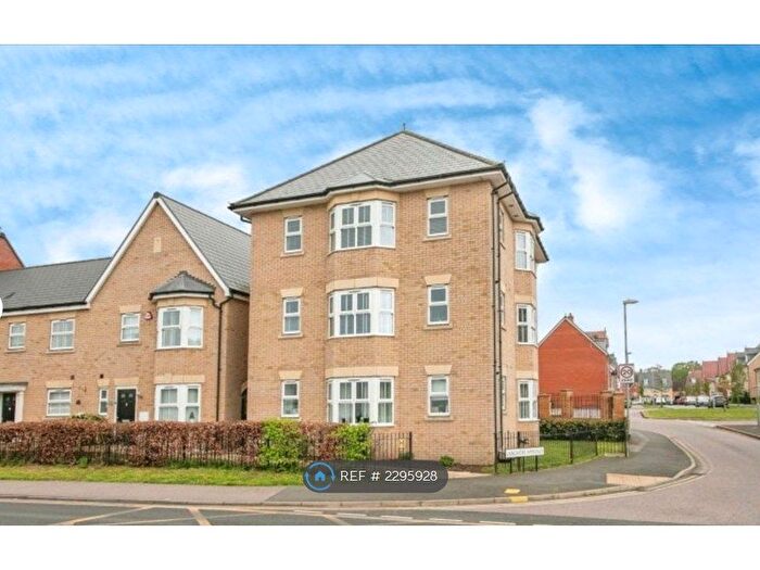 2 Bedroom Flat To Rent In Lancaster Approach, Colchester, CO4