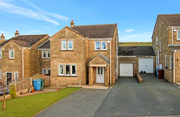 4 Bedroom Link Detached House For Sale In Acre Meadow, Cowling, BD22