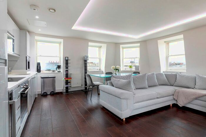 3 Bedroom Flat To Rent In Lillie Road, London, SW6
