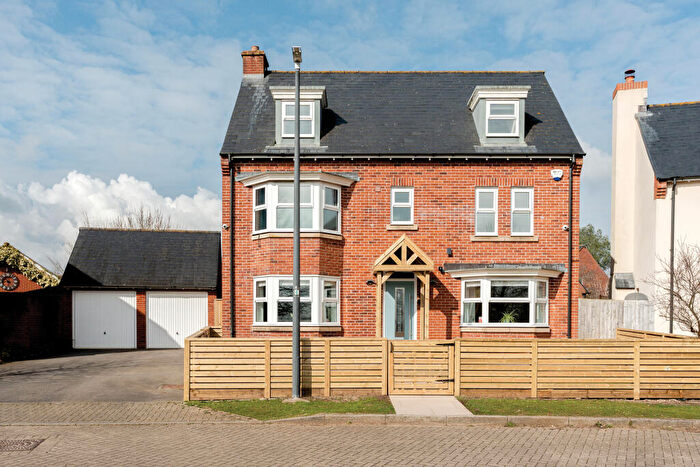 5 Bedroom Detached House For Sale In Magnolia Gardens, Bristol, BS32