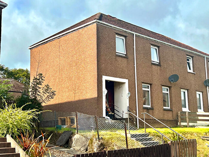 3 Bedroom Semi-Detached Villa For Sale In Hillhouse Avenue, Bathgate, EH48