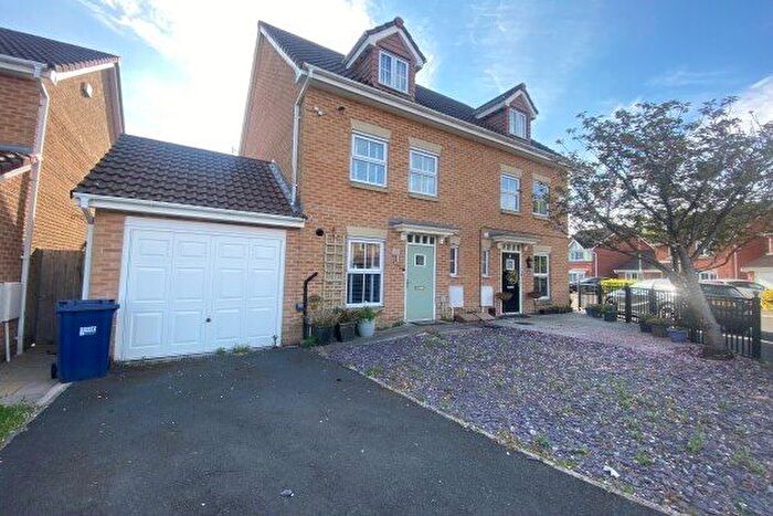 3 Bedroom Property To Rent In Withinlea, Preston, PR5