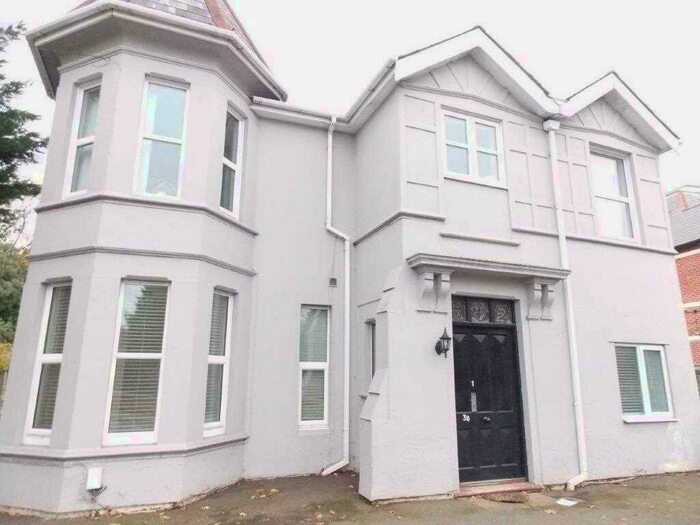 3 Bedroom Apartment To Rent In Wimborne Road, Winton, Bournemouth, BH3