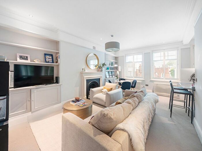 1 Bedroom Flat To Rent In Royal Hospital Road, London, SW3