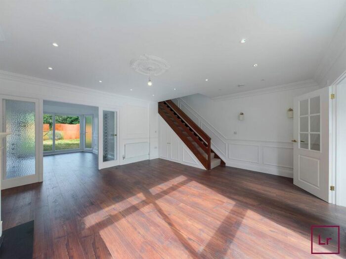 3 Bedroom Terraced House To Rent In Pond Green, Ruislip, HA4