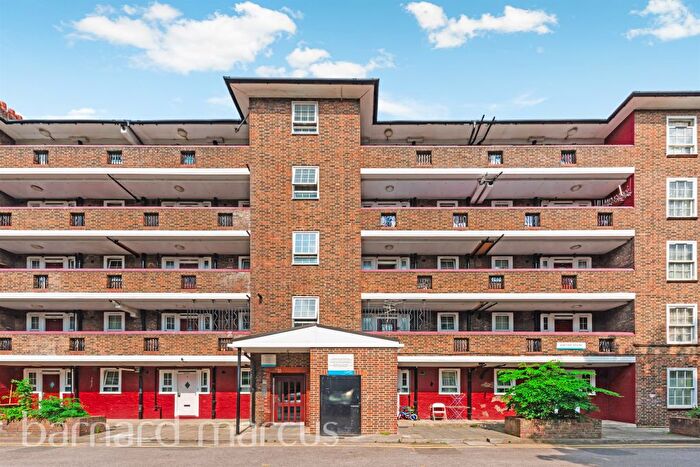 1 Bedroom Flat For Sale In Friary Estate, London, SE15
