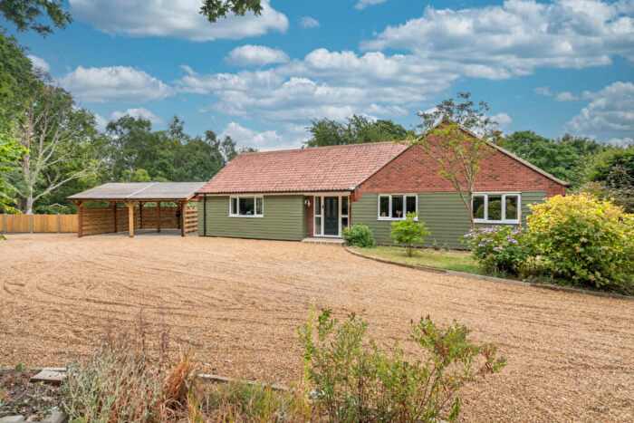 3 Bedroom Bungalow For Sale In Buxton Road, Norwich, NR12