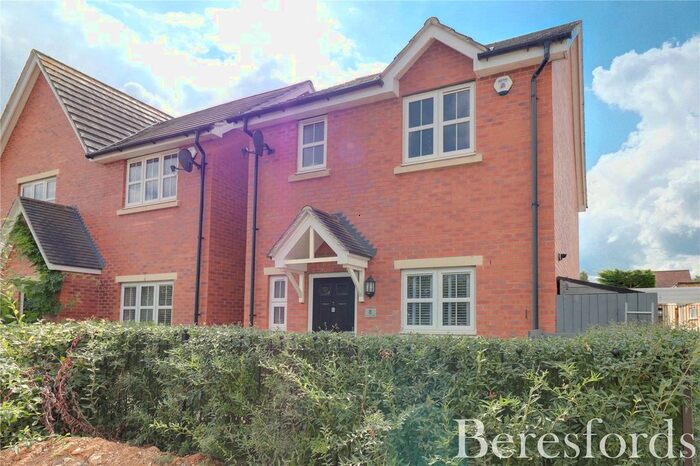 3 Bedroom Detached House For Sale In Walnut Close, Little Canfield, CM6