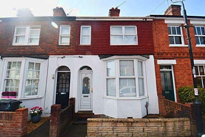 3 Bedroom Terraced House To Rent In George Street, Basingstoke, RG21