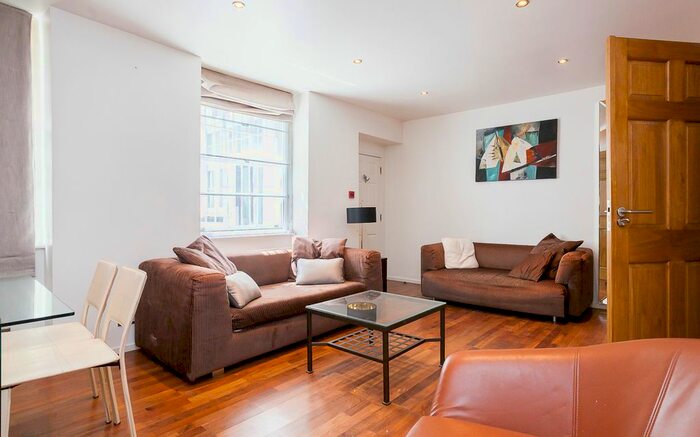 2 Bedroom Flat To Rent In Upper Berkeley Street, Marble Arch, Hyde Park, W1H