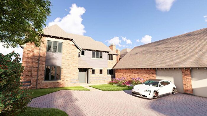 5 Bedroom Detached House For Sale In Burton Road, Midway, Swadlincote, DE11