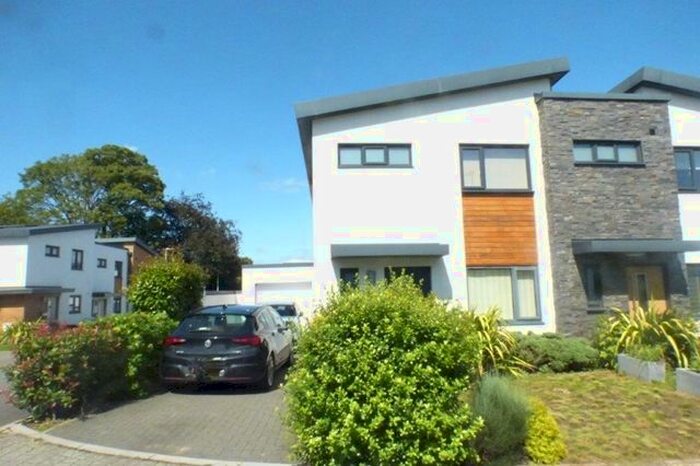 3 Bedroom Semi-Detached House To Rent In Montagu Close, Exeter, EX2