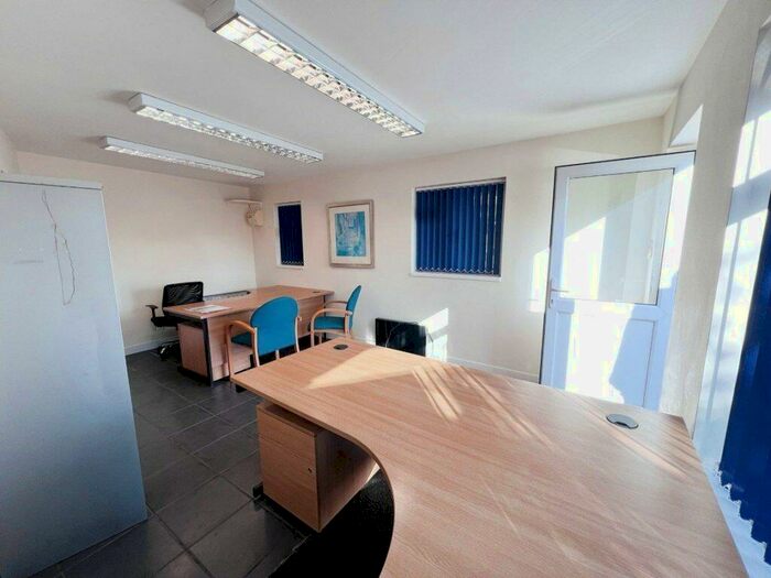 1 Bedroom Property To Rent In Ermin Street, Swindon, SN3