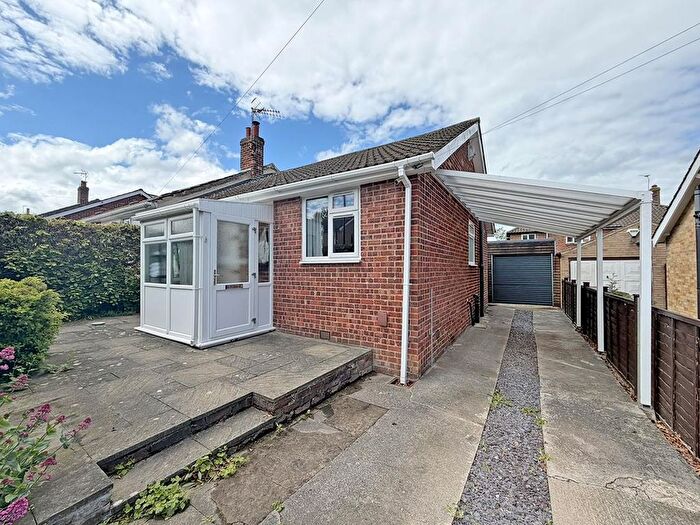 2 Bedroom Bungalow For Sale In Rudbeck Drive, Harrogate, HG2