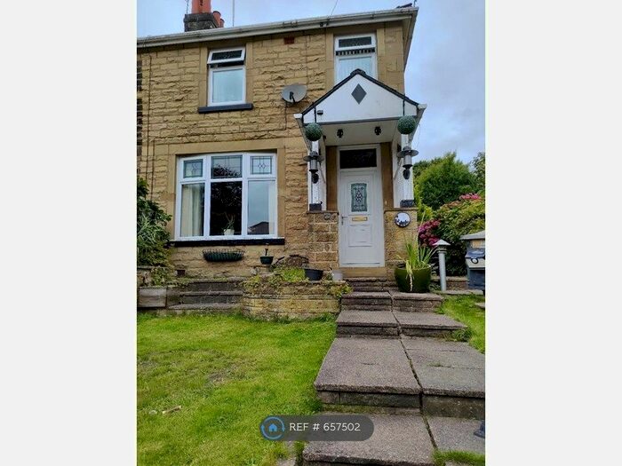 3 Bedroom Semi-Detached House To Rent In Haworth Avenue, Rawtenstall, BB4