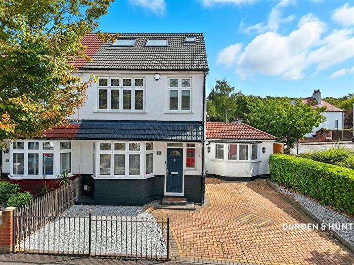 4 Bedroom Semi-Detached House For Sale In Roding Avenue, Woodford Green, IG8