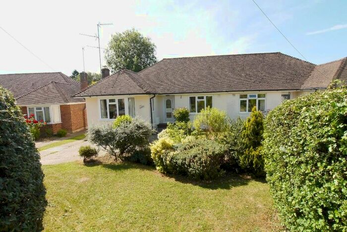 3 Bedroom Bungalow To Rent In Hill Mead, Horsham, West Sussex, RH12