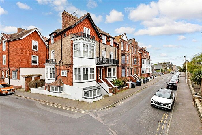 2 Bedroom Flat For Sale In Ethelred Road, Westgate-On-Sea, Kent, CT8